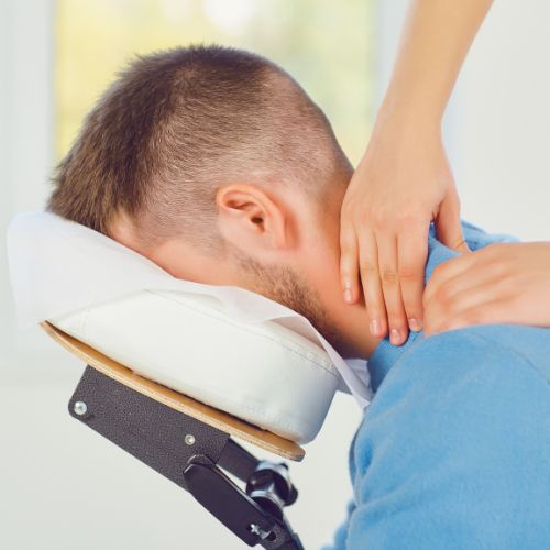 Stoelmassage-op-locatie-stoelmassage-Apeldoorn-Deventer-Zutphen-Vaassen-Epe-Twello-Terwolde-Klaarenbeek-Voorstel-Beekbergen-Sylbalance